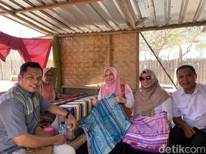 NTB Kembangkan Tenun Halal Pertama di Indonesia Asal Desa Maringkik