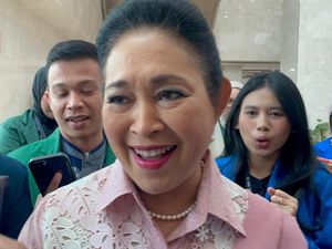 Titiek Soeharto Ucapkan Selamat HUT ke Mega: Ultahnya Sama dengan Mbak Tutut Titiek Soeharto Ucapkan Selamat HUT ke Mega: Ultahnya Sama dengan Mbak Tutut