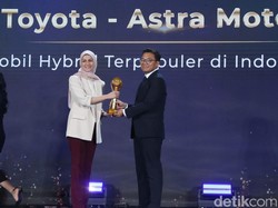 Toyota Kijang Innova Zenix Jadi Mobil Hybrid Terpopuler di Indonesia