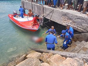 Turis India Ditelan Ombak Angels Billabong Tewas Terseret sampai Nusa Dua