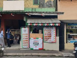 Ini Pizza Unik dari Bandung, Mini 25 Cm Saja