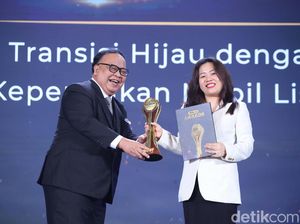 VinFast Raih Penghargaan Pionir Transisi Hijau dengan Inovasi Kepemilikan Mobil Listrik