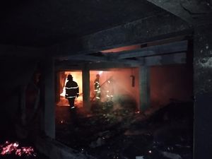 Kebakaran di Pasar Cisalak Depok Berasal dari Tempat Pemotongan Ayam