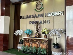 Warga Pinrang Sebut Eks Bupati Irwan Pembohong-Bikin Bangkrut Jadi Tersangka