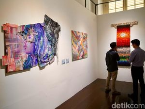 Melihat Karya Lukis Painting of The Year 2024