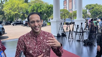 Laptop Chromebook Disebut Tak Cocok Dipakai di Sekolah, Nadiem Respons Begini