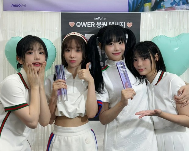 Prestasi QWER/ Foto: x.com/official_QWER