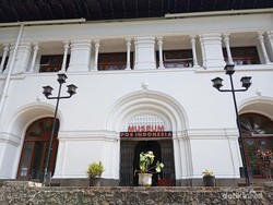 Menelusuri Sejarah Museum Pos Indonesia di Kota Kembang, Seru!