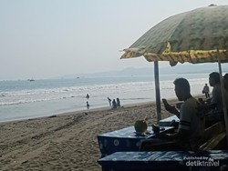 Weekend Ini, Pantai Citepus Menanti untuk Disinggahi