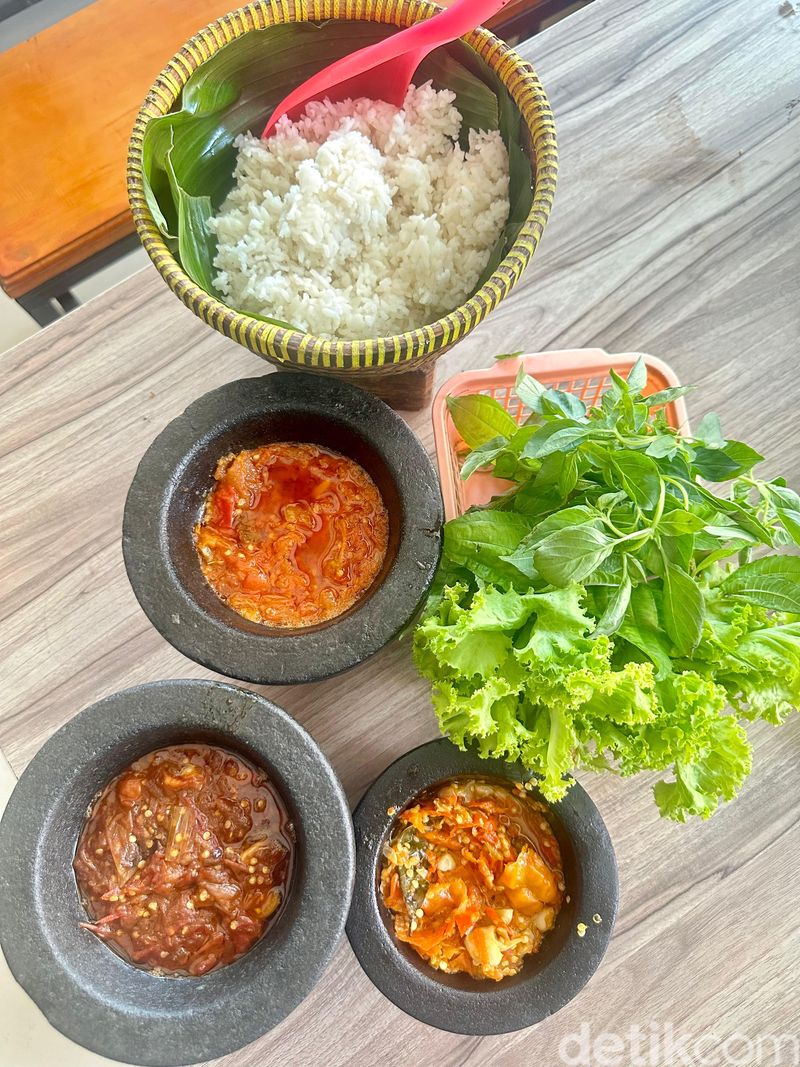 Warung Nasi Urang Sunda