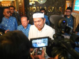 QC Pilgub Jabar Indikator 43%: Dedi Mulyadi-Erwan 61,42%