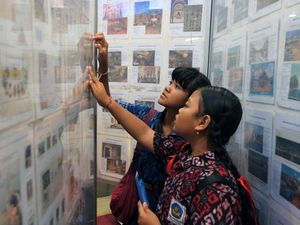 Pameran Filateli Nasional, Hadirkan Koleksi Masa Kolonial-Pascakemerdekaan Pameran Filateli Nasional, Hadirkan Koleksi Masa Kolonial-Pascakemerdekaan