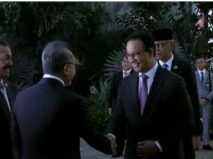 Anies Baswedan Hadiri Pelantikan Prabowo-Gibran di Gedung MPR Anies Baswedan Hadiri Pelantikan Prabowo-Gibran di Gedung MPR