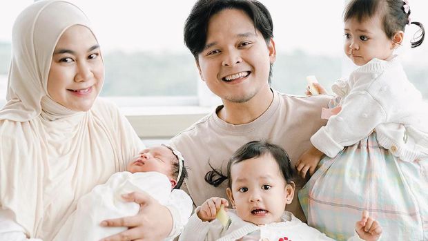 Anisa Rahma dan Anak-anaknya