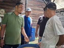 Agung Nugroho Kunjungi Pabrik Tahu di Pekanbaru: UMKM Harus Bangkit!