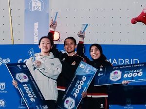 Desak Made Rebut Medali Emas dari Kejuaraan Panjat Tebing di Madrid Desak Made Rebut Medali Emas dari Kejuaraan Panjat Tebing di Madrid