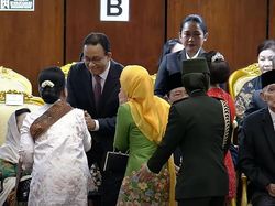 Video: Potret Iriana Jokowi dan Selvi Ananda Salami SBY hingga Anies