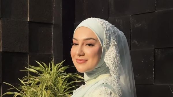 Irish Bella Nikah Lagi Pakai Gaun Mirip Saat Dinikahi Ammar Zoni, Ada Maknanya
