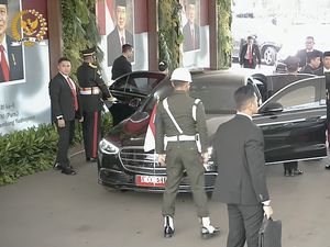 Jokowi Tiba di Pelantikan Presiden, Ini Mobil yang Digunakan Jokowi Tiba di Pelantikan Presiden, Ini Mobil yang Digunakan