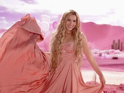 Karenina Coba Peruntungan di Jalur Musik Lewat Lagu My Life