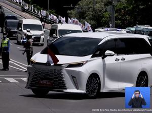 Prabowo Naik Maung Garuda, Gibran Pakai Lexus LM Hybrid Prabowo Naik Maung Garuda, Gibran Pakai Lexus LM Hybrid