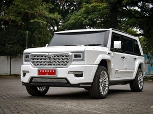 Beda Mobil Garuda Bikinan Pindad dan Esemka Beda Mobil Garuda Bikinan Pindad dan Esemka