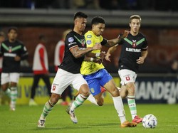 RKC Waalwijk Vs Twente: Mees Hilgers Nyaris Bikin Gol, Laga Tuntas 2-2