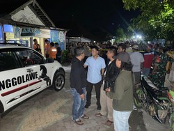 Pilu Sujud, Gagal Menikah Usai Ditikam Depan Rumah Calon Istri