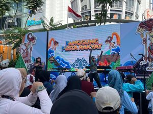 Kuliner hingga Senam Bareng Ramaikan Pesta Rakyat Pelantikan Prabowo-Gibran Kuliner hingga Senam Bareng Ramaikan Pesta Rakyat Pelantikan Prabowo-Gibran