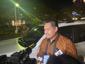 Calon Menteri-Wamen Kabinet Prabowo Mulai Merapat ke Istana Calon Menteri-Wamen Kabinet Prabowo Mulai Merapat ke Istana