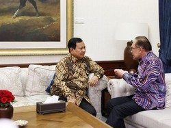 Prabowo Unggah Momen Saat Sambut Anwar Ibrahim di Kertanegara