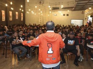 Danny Terima Keluhan Warga Soal Jalan Provinsi di Bone Rusak: Gara-gara Utang