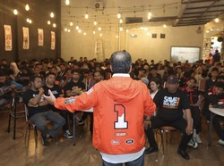 Danny Terima Keluhan Warga Soal Jalan Provinsi di Bone Rusak: Gara-gara Utang