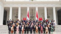 Potret Prabowo-Gibran Bersama Menteri Kabinet Merah Putih di Istana