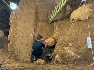 Ilmuwan Temukan Jejak Nenek Moyang Manusia Asia Tenggara Ilmuwan Temukan Jejak Nenek Moyang Manusia Asia Tenggara