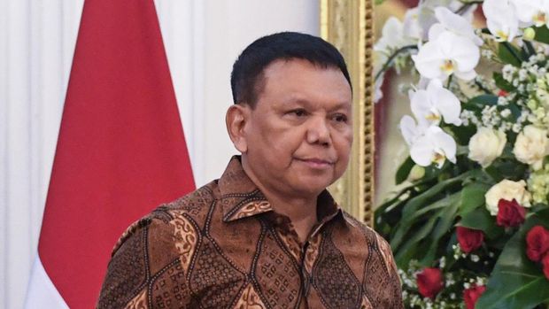 Bambang Eko Suharyanto berjalan saat dipanggil Presiden Prabowo Subianto dalam pengumuman jajaran menteri Kabinet Merah Putih di Istana Merdeka, Jakarta, Minggu (20/10/2024). Bambang Eko Suharyanto ditunjuk oleh Presiden Prabowo sebagai Wakil Menteri Sekretaris Negara.ANTARA FOTO/Muhammad Adimaja