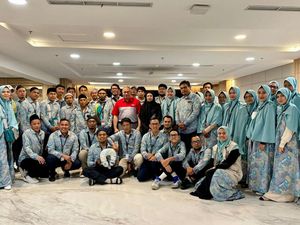 JNE Berangkatkan 559 Karyawan Ibadah Umrah