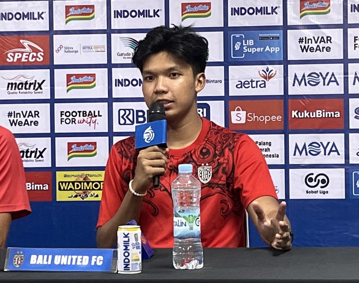 Kadek Arel Priyatna angkat bicara soal harga pasarannya yang menembus Rp 3 miliar, Minggu (20/10/2024). (Ida Bagus Putu Mahendra/detikBali)