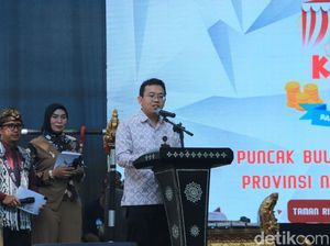 OJK Perkuat Pondasi Ekonomi Lokal Melalui Program EKI di Desa Bayan NTB OJK Perkuat Pondasi Ekonomi Lokal Melalui Program EKI di Desa Bayan NTB