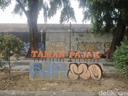 Parah! Taman Pajak Cirebon Rusak dan Jadi Sasaran Vandalisme