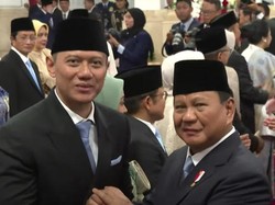 Saat Prabowo Nyeletuk Siapa Tahu Ada Presiden AHY, Singgung Angka 9 PD