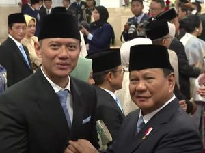 Video: AHY Cerita Alasan Prabowo Ingin Menteri Gunakan Maung Pindad Video: AHY Cerita Alasan Prabowo Ingin Menteri Gunakan Maung Pindad