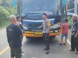 Kondektur Tikam Sopir Bus di Mamuju gegara Lihat Korban Bareng Mantan Istri