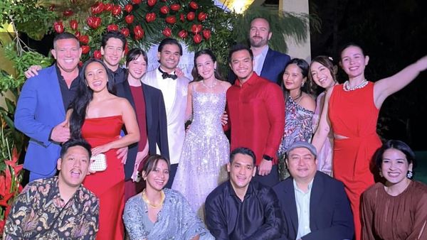 Foto Resepsi Pernikahan Pevita Pearce di Malaysia, Cantik Pakai Makeup Simpel