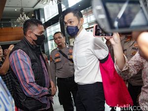 Video Jaksa Tanggapi Pleidoi Harvey Moeis: Minim Substansi, Penuh Sensasi Video Jaksa Tanggapi Pleidoi Harvey Moeis: Minim Substansi, Penuh Sensasi