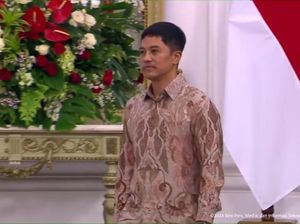 Prabowo Resmi Lantik Dante Saksono, Pakar Diabetes yang Jadi Wamenkes Prabowo Resmi Lantik Dante Saksono, Pakar Diabetes yang Jadi Wamenkes