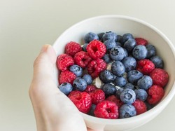 Salah Kaprah! Ini 5 Mitos Buah-buahan yang Tak Perlu Dipercaya