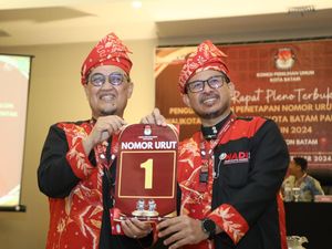 Nuryanto-Hardi Gugat Hasil Pilwalkot Batam ke MK, Klaim 7 Dugaan Pelanggaran Nuryanto-Hardi Gugat Hasil Pilwalkot Batam ke MK, Klaim 7 Dugaan Pelanggaran