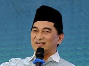 Ade Kritik Program Sekolah Gratis, Dimyati Bicara Disparitas Negeri & Swasta