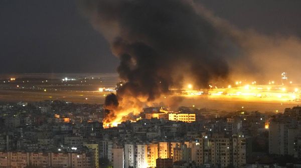 Israel Masih Gempur Beirut Lebanon, Ledakan di Mana-mana